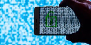 Critical error could have allowed hackers to take over millions of Android devices