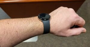 New photos show the leaky Pixel Watch on a wrist