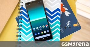 Sony is pushing Android 12 update for Xperia 10 II